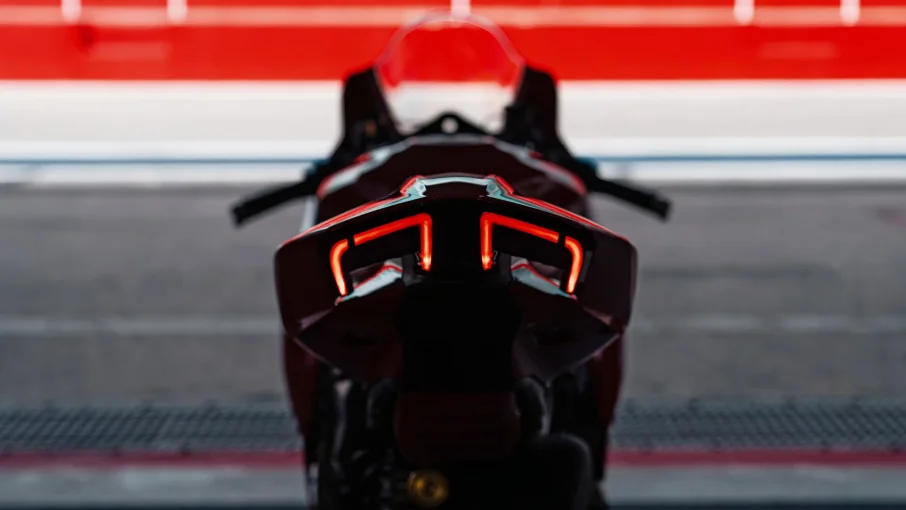 Panigale V4 S görsel 1